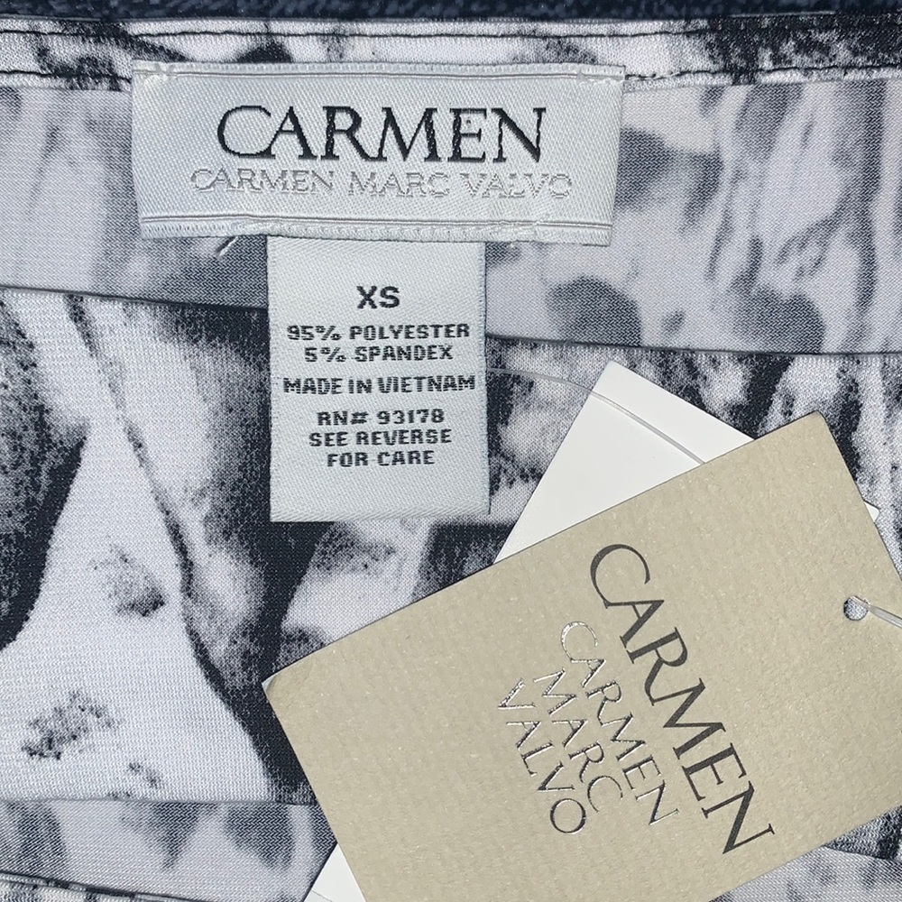 NWT Carmen Marc Valvo Printed 3/4 Sleeve Cut Out Top XS - Picture 7 of 7
